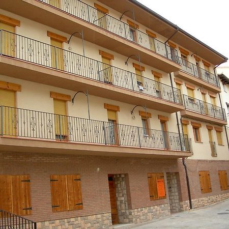 Apartamentos Turisticos Rosario กามาเรนา เด ลา เซียรา ภายนอก รูปภาพ